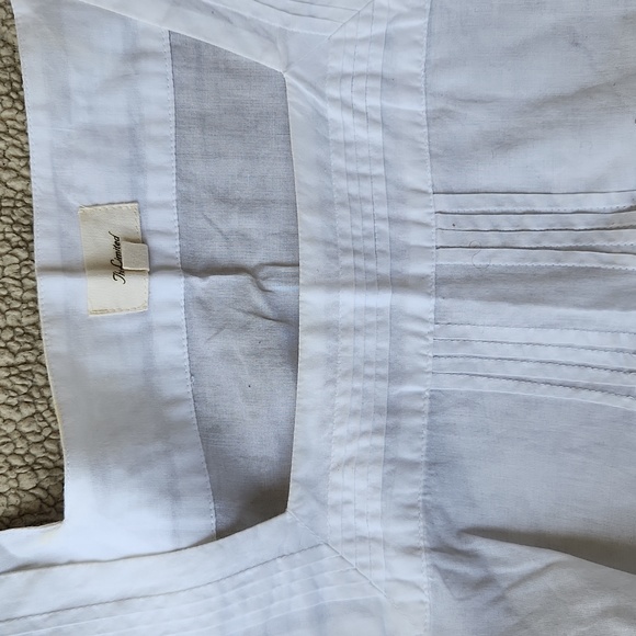 Top - Picture 3 of 3